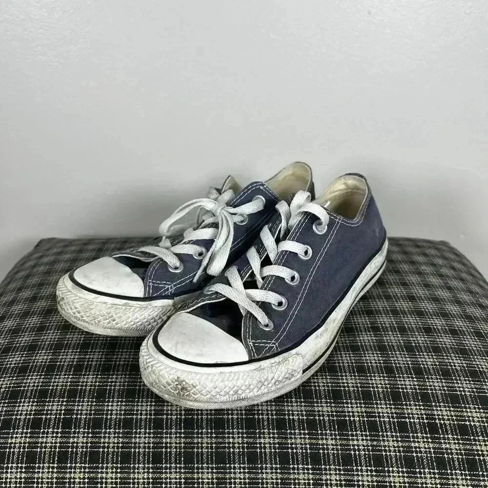 Converse Chuck Taylor All Star Low Top Navy Blue Canvas Sneakers Shoes Size 6‎